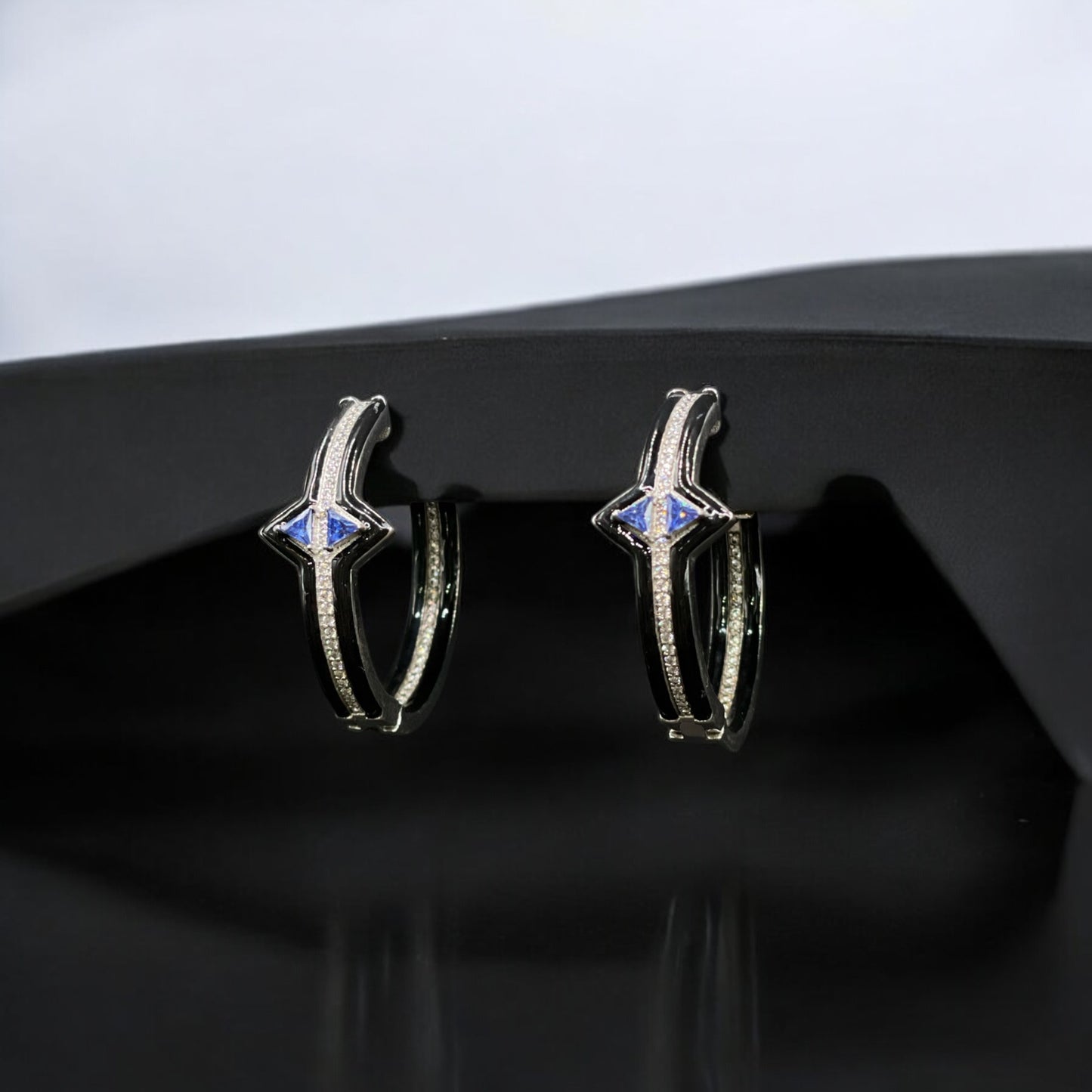 حلق فضة إيطالي مميز عيار 926