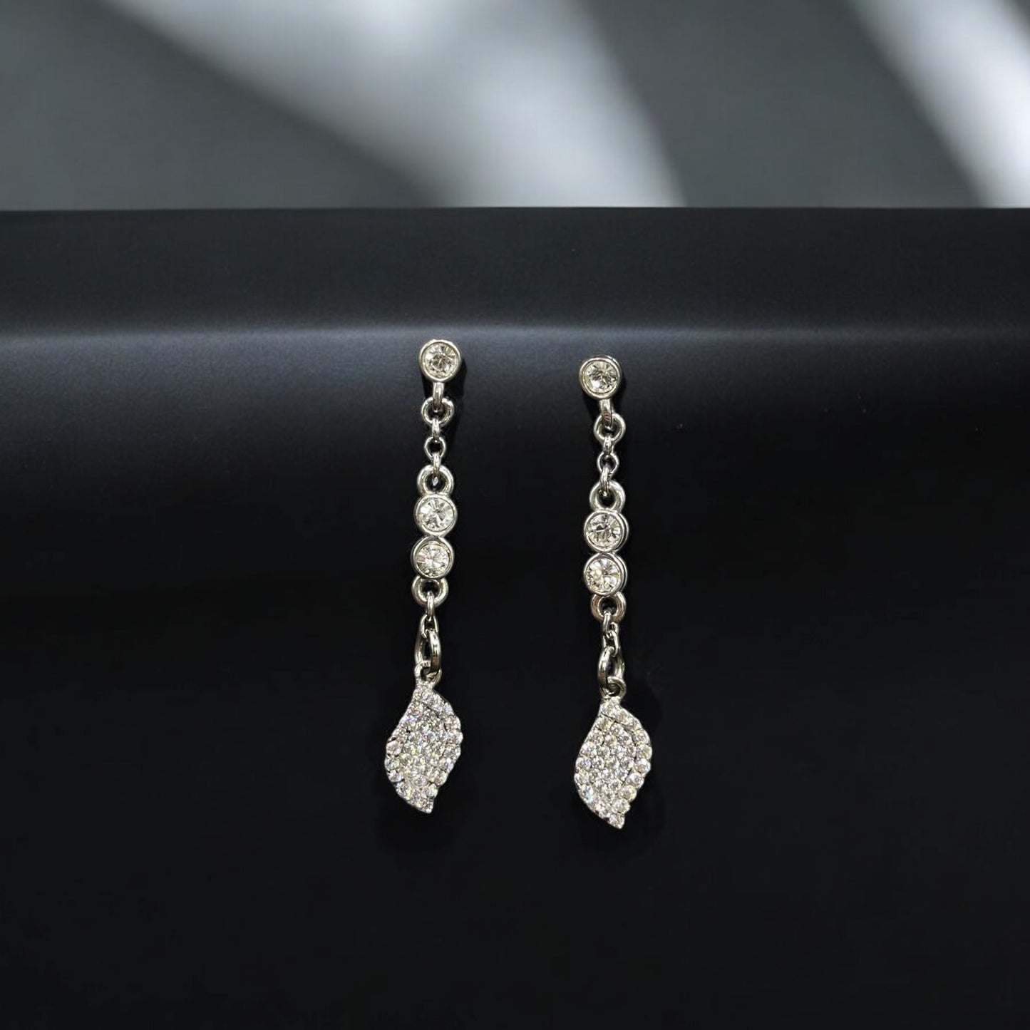 حلق فضة إيطالي مميز عيار 926