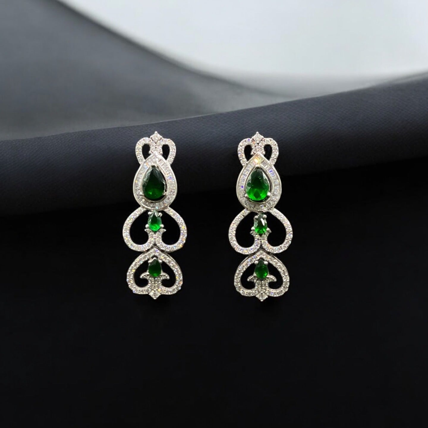 حلق فضة إيطالي مميز عيار 926