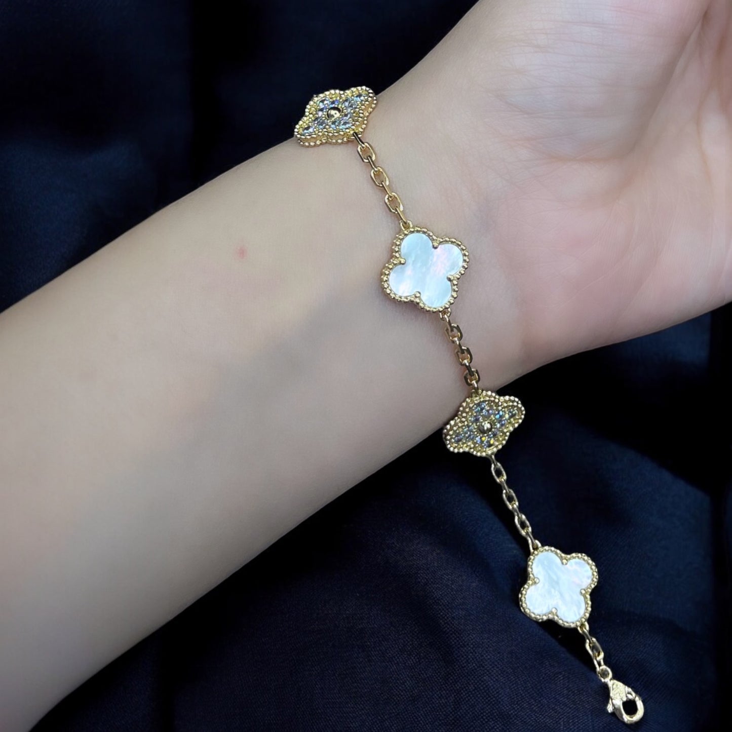 إسوار فضة نسائي 925