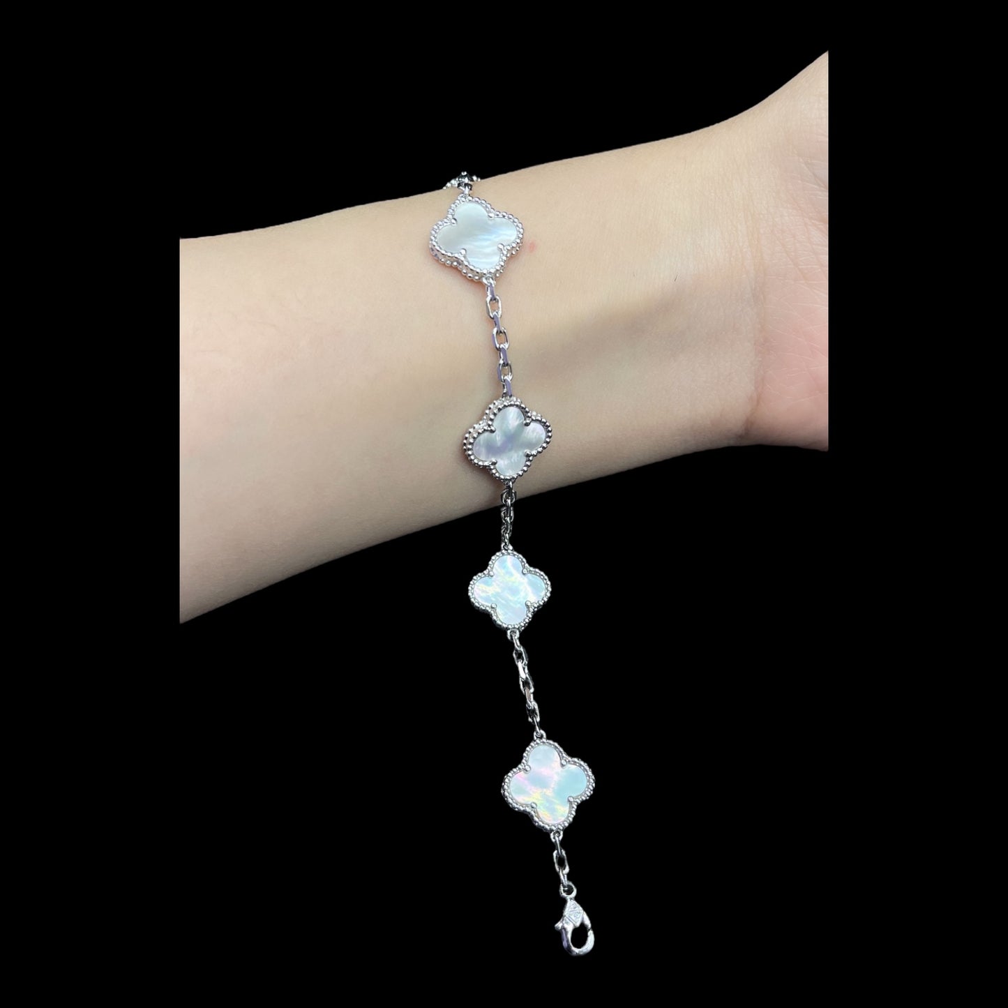 إسوار فضة نسائي 925