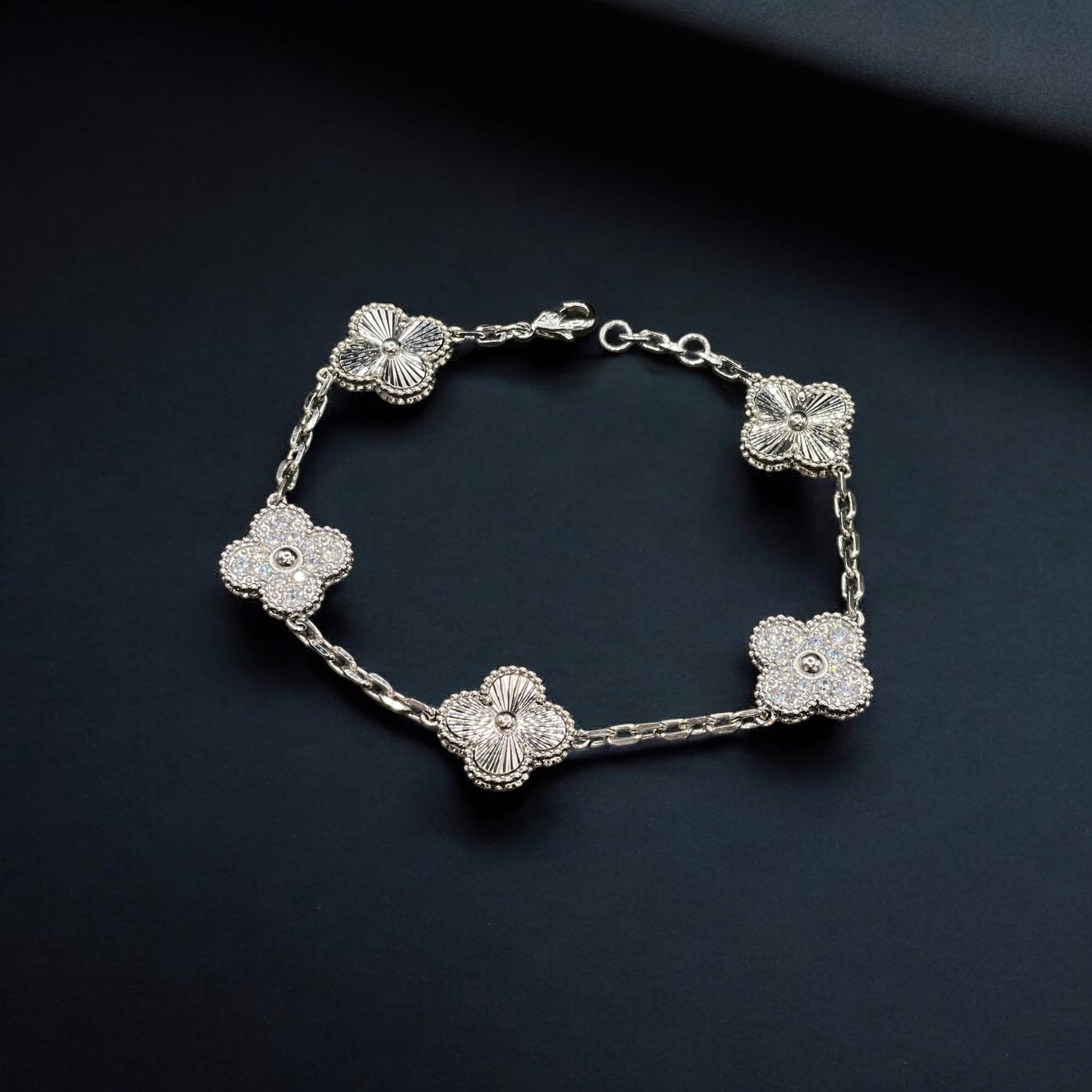 إسوار نسائي فضة 925