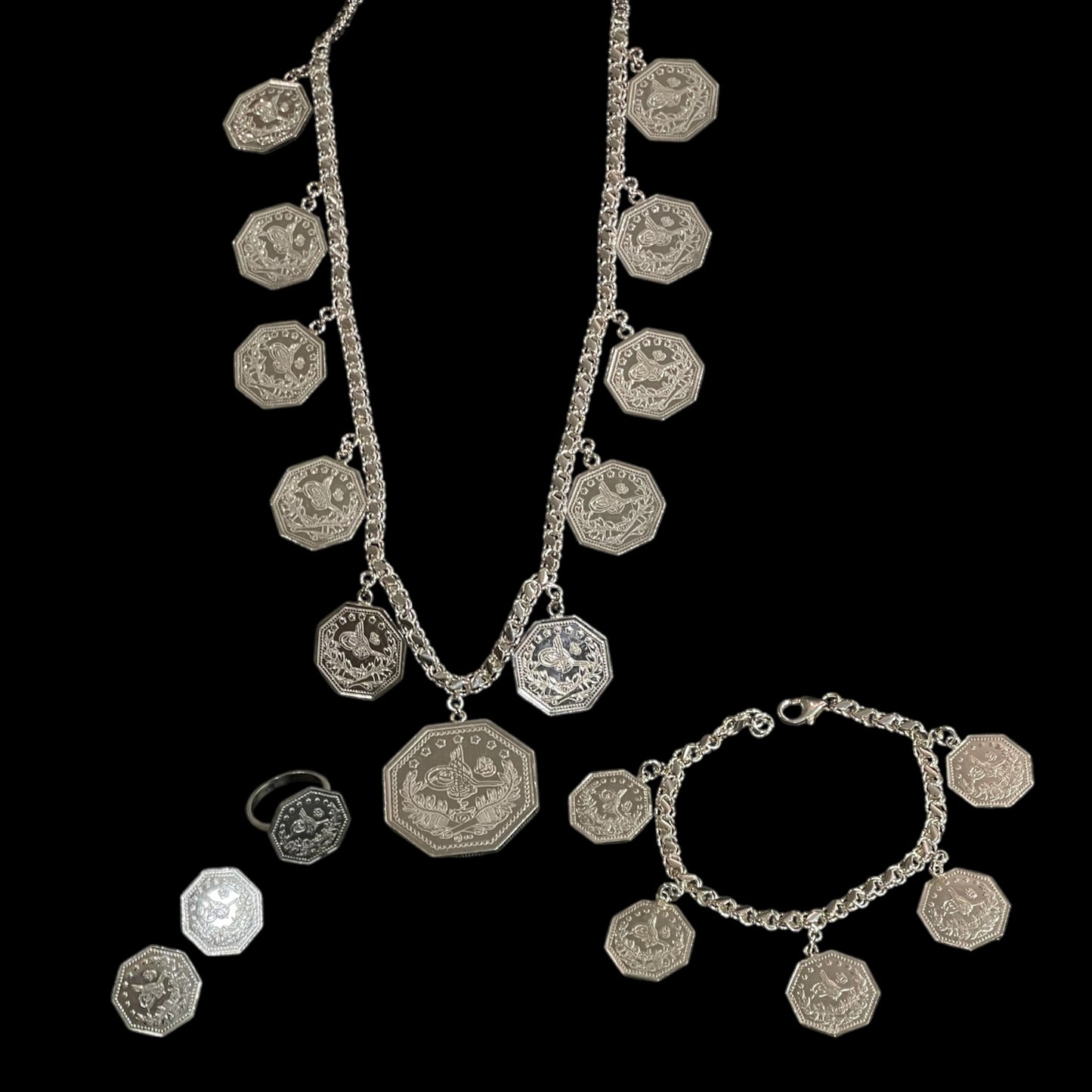 طقم ليرات مع مخمس فضة 925