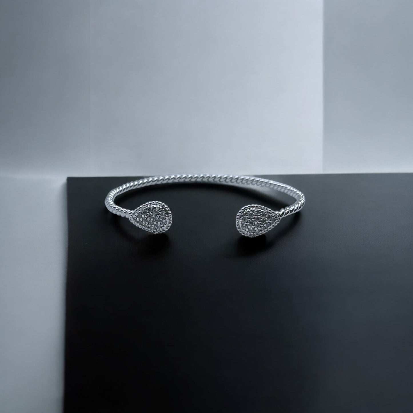 إسوار فضة مميز أعلى عيار 925